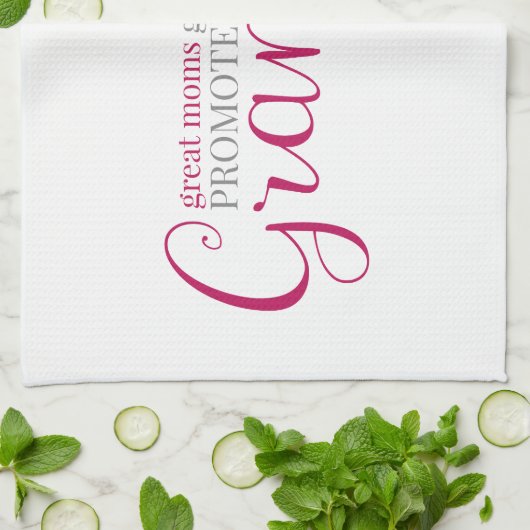 Große Mamas werden in Oma befördert Geschirrtuch (Gefaltet)