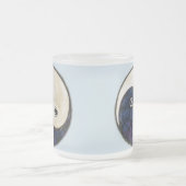 Große mattierte Tasse mit Yin Yang Tauben des Frie (Mittel)