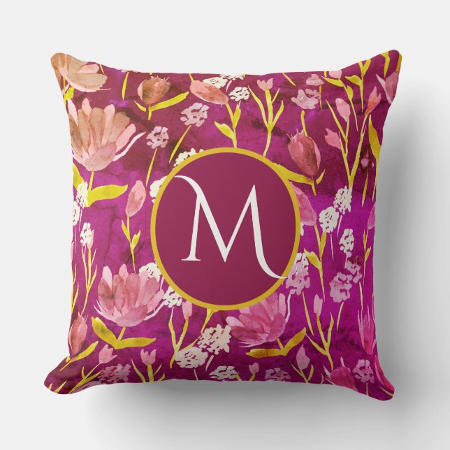 Große Monogramm erste romantische Burgundy Floral Kissen (Vorderseite)