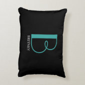 Große Monogramm und Name, Aquamarin/weiß, schwarz Dekokissen (Rückseite(Vertikal))