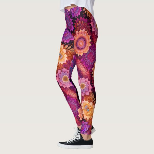 Große Orangen-, Rosa- und Lilatönen Leggings (Links)