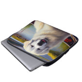 Große Pyrenäen auf dem Paddle: Ein Landschaftliche Laptopschutzhülle (Vorne Knopf)