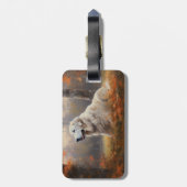 Große Pyrenäen im Herbst Leaves Fall Inspiriert Gepäckanhänger (Rückseite vertikal)