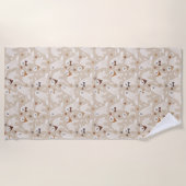 Große Pyrenäen Paws und Knochen Strandtuch (Vorderseite)