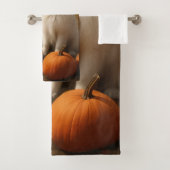 Große Pyrenäen Welpen Herbst Kürbis Badhandtuch Set (Insitu)