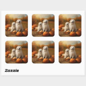 Große Pyrenäen Welpen Herbst Kürbis Quadratischer Aufkleber (Blatt)