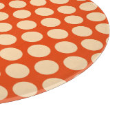 Große Retro-Punkte - hellorange und Mandarine Schneidebrett (Ecke)