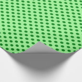 Große Retro-Punkte - Smaragdgrün und Minzgrün Geschenkpapier (Ecke)