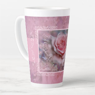 Große rosa Rose Latte Tasse