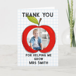 Große rote Apfel- Fotokarte, die ein großes Herz b Karte