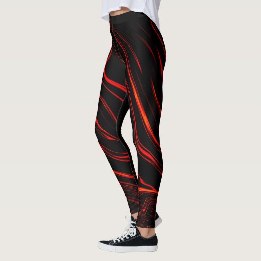 Große rote lange Spuren über schwarzem Hintergrund Leggings (Links)