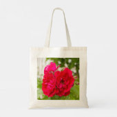 Große rote Rosen im Garten Tragetasche (Rückseite)
