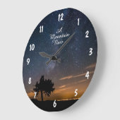 GROSSE RUNDWANDECKE MIT EINER SCHÖNEN SZENERIE GROßE WANDUHR (Winkel)