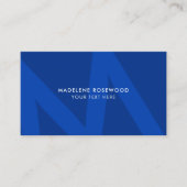 Große Sans Serif erste moderne Typografie Blau Visitenkarte (Vorderseite)