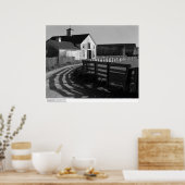 Große Scheune und Straße, März 1962 Poster (Küche)