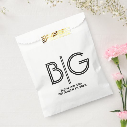Große Schwarz-Weiß-Initialen Geschenktütchen (Versiegelt)