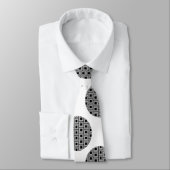 Große schwarze Kreise mit quadratischer Krawatte (Gebunden)