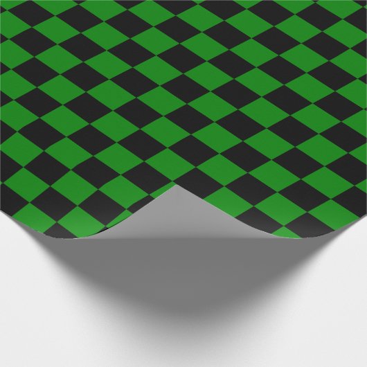 Große schwarze und grüne Karos Geschenkpapier (Ecke)