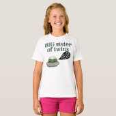GROSSE Schwester der Zwillinge "wir sind hier! " T-Shirt (Vorne ganz)