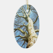 Große sonnige Baumzweige im Himmlischen blauen Him Keramikornament (Rechts)
