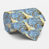 Große sonnige Baumzweige im Himmlischen blauen Him Krawatte (Gerollt)