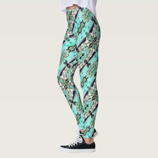 Große Spiegel von Aquamarine und Grautönen Leggings (Links)
