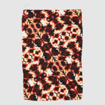 Große Spiegelung von leicht gearbeiteten Formen