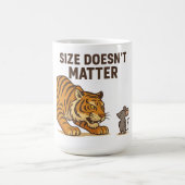 Größe spielt keine Rolle - Funny Tiger und Mouse D Kaffeetasse (Mittel)