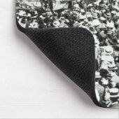 Große Stimmen für Frauendemonstration in Hyde Mousepad (Ecke)