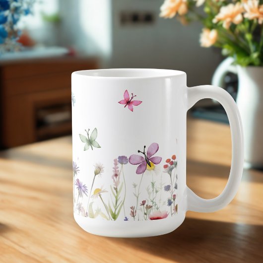 Große Tasse Wasserfarben Wildblumen und Schmetterl