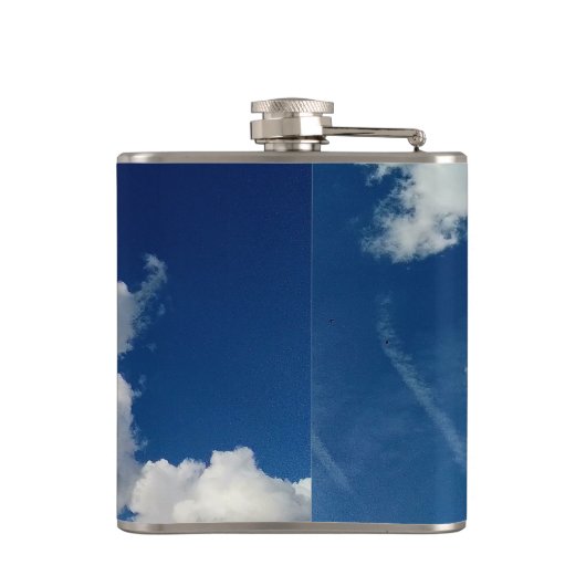 Große weiche Wolken Flachmann (Rückseite)