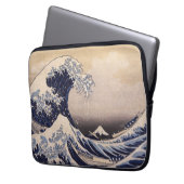 Große Welle vor der Küste Kanagawas von Hokusai Laptopschutzhülle (Vorderseite Links)
