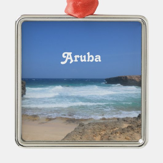 Große Wellen stürzen in Aruba Ornament Aus Metall (Vorne)