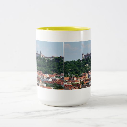 Große Zweifarbige Tasse gelb Würzburg Marienberg (Mittel)