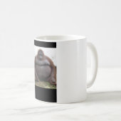 Großer Affe, der sich hinsitzt Kaffeetasse (VorderseiteRechts)