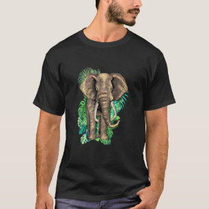 Grosser afrikanischer Elefant im Dschungel mit grü T-Shirt