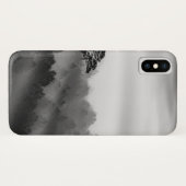 Großer Baum im Kiefern-Wald im Nebel Case-Mate iPhone Hülle (Rückseite (Horizontal))