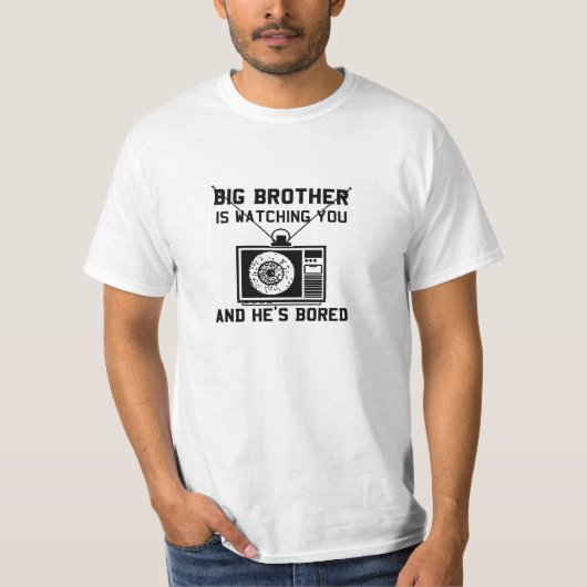 Großer Bruder ist gebohrtes schlichtes weißes T-Shirt (Vorderseite)