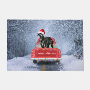 Großer Däne Hund im Schnee sitzend im Weihnachtswa Fußmatte