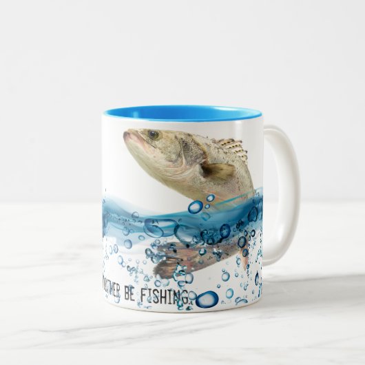 großer Fisch, der aus dem Wasser springt Zweifarbige Tasse (VorderseiteRechts)