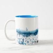 großer Fisch, der aus dem Wasser springt Zweifarbige Tasse (Links)