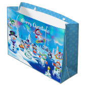 Grosser Glanzbeutel Winter Wonderland Snowfolk. Große Geschenktüte (Rückseite Schrägansicht)