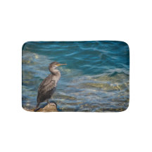 Großer Kormoran auf den Felsen