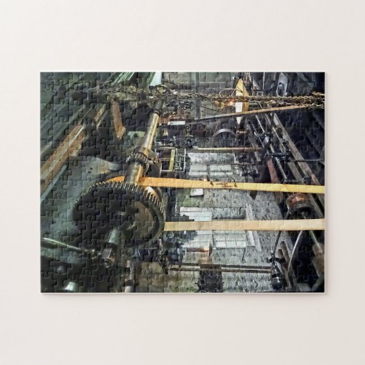 Großer Laderaum im Maschinengeschäft Puzzle (Horizontal)