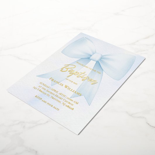 großer pastellblauer Bogen | Taufe Folieneinladung (Gedreht)