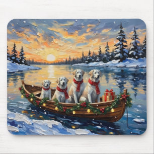 Großer Pyrenäen-Weihnachtsboot-Urlaub Mousepad