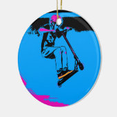 Großer Sprung - Rollerfahrer Keramik Ornament (Links)