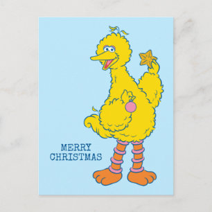 Großer Vogel hält Weihnachtsbaumschmuck Postkarte