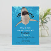 Großer Weißer Hai Sie sind eingeladen Kind's Gebur Einladung (Stehend Vorderseite)