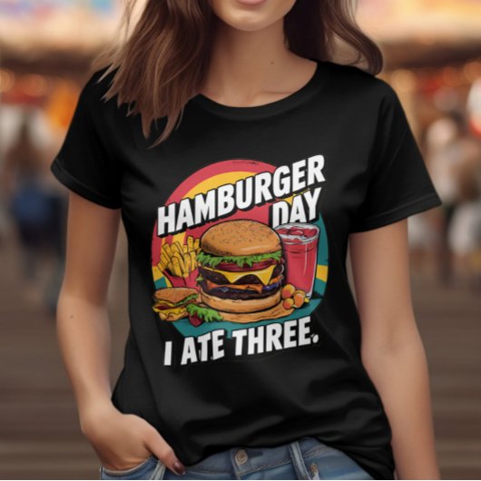 Größere Burger Freude mit goldenen Fries und Refr T-Shirt